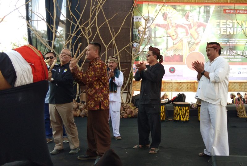 Festival: Kabid Kebudayaan Disparbud Kabupaten Pangandaran, Aceng Hasim, 