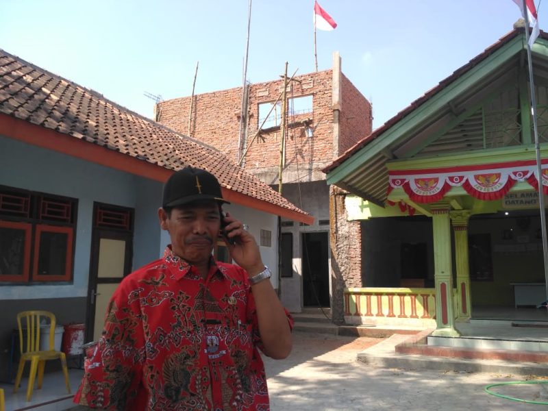 Desa Picungpugur Kecamatan Lemahabang Kabupaten Cirebon yang menggunakan anggaran BanGub untuk membangun kantor Desa secara bertahap