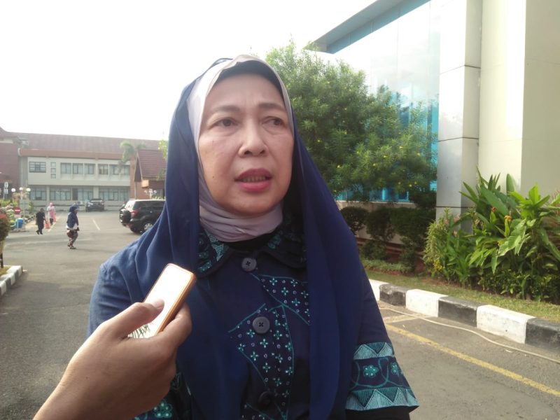 Kepala Diskominfostandi, Titi Masrifahati