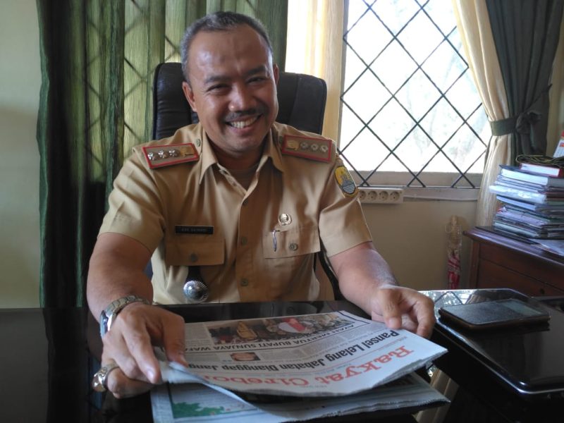 Camat Sedong, Drs. H. Ade Sutardi 