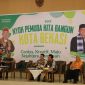 alikota Bekasi Dr H Rahmat Effendi bertemu dengan ratusan pemuda Kota Bekasi dari berbagai elemen membahas program pembangunan Kota Bekasi lima tahun mendatang.