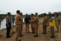 Plt. Bupati Bekasi meninjau langsung akses jalan Muaragembong ke DKI Jakarta.