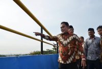 Plt. Bupati Bekasi Eka Supriatmaja saat di Overpass Tegal Gede Cikarang.