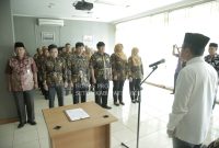 Sekretaris Daerah (Sekda) melantik 6 pejabat fungsional Pengawas Penyelenggaraan Urusan Pemerintahan di Daerah (P2UPD) dan Pejabat fungsional auditor di Lingkungan Inspektorat Kabupaten Bekasi.