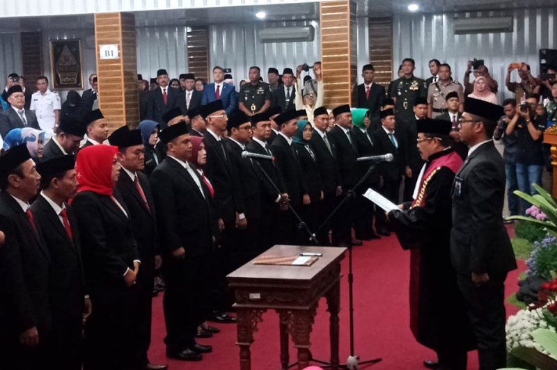 Pelantikan Anggota DPRD Kabupaten Cirebon.