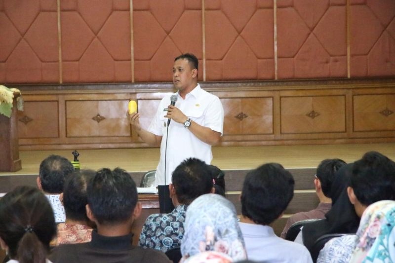 Wakil Walikota Bekasi Tri Adhianto.