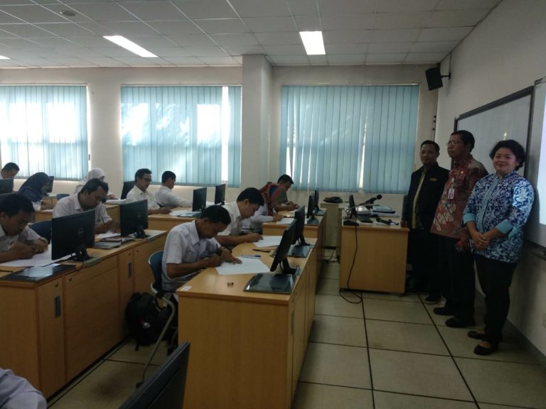 BKPPD Kabupaten Bekasi sedang memantau proses Assesment pegawai pemkab Bekasi
