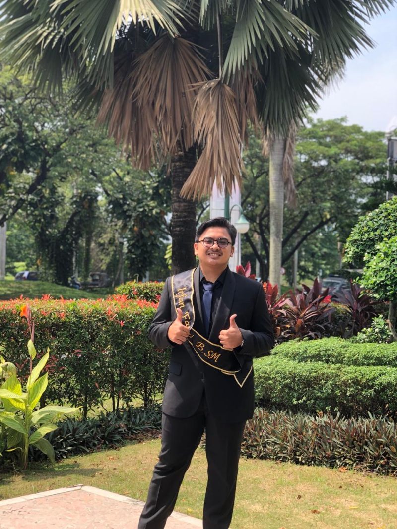 Irfan Fauzi
Mahasiwa President University, Jurusan Magister Management Technology