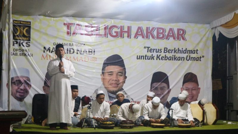 Wakil Ketua DPRD Kabupaten Bekasi, Muhammad Nuh Saat menghadiri Maulid Nabi yang di adakan DPD PKS Kabupaten Bekasi, Rabu (4/12/2019).