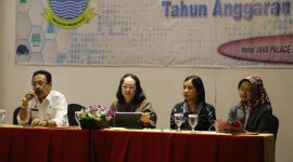 Foto : Asisten Ekonomi dan Pembangunan (Asda II) Kabupaten Bekasi, Entah Ismanto membuka bimtek penyusunan katalog elektronik (e-Katalog), Rabu (11/3) di Hotel Jawa Palace, Cikarang Utara.