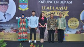 Foto: Asisten Administrasi Umum Edi Rochyadi, membuka kegiatan lomba masak chef antar Hotel dan UMKM tingkat Kabupaten Bekasi pada Kamis (12/3) di Gedung Graha Pariwisata, Cikarang Timur.