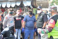 Wakil Wali Kota Tri Adhianto Sidak Penerapan New Normal Di Pasar Familly & Pasar Seroja.