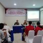 Praktek Money Politic atau Politik Uang sangat melekat di Kabupaten Indramayu pada saat Pilkada. Kondisi itu tercatat hasil survei LSI yang menghendaki warga Indramayu menganggap money politic wajar.