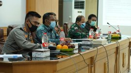 Foto: upati Bekasi Eka Supria Atmaja, dan dihadiri Para Asisten Daerah, Staf Ahli, Forkopimda, Seluruh Kepala Perangkat Daerah, Direktur RSUD Cibitung dan Cabangbungin, serta Kepala Kementerian Agama Kabupaten Bekasi.