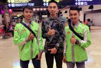 Direktur LPK Miraino Hashi Jaya, Murdiono Jaya (tengah) bersama anak didiknya.