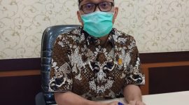 Ketua DPRD Kota Bekasi 
Choiruman J Putro
mendorong agar kedepannya pemusatan vaksinasi lebih terarah dan meminimalisir kerumunan.