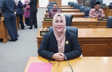 Martina Ningsih Ketua Fraksi PDIP Kabupaten Bekasi.