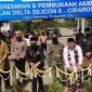 Bertepatan dengan Hari Jadi Kabupaten Bekasi yang Ke-71, Pj. Bupati Bekasi, Dani Ramdan meresmikan akses jalan Delta Silicon 8 yang menghubungkan langsung Jalan Cikarang - Cibarusah dengan kawasan industri, Minggu (15/8/2021).