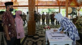 , Bupati Purwakarta Anne Ratna Mustika rotasi puluhan Pejabat Pengawas dan Pejabat Fungsional di lingkungan Pemkab Purwakarta.
