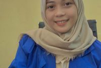 Triaa Mahasiswi STBA Bina DInamika, Tambun Selatan Kabupaten Bekasi.