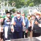 Gubernur Jawa Barat di Dampingi oleh Plt Wali Kota Bekasi Tri Adhianto, Sekda Kota Bekasi Reny Hendrawati juga unsur Forum Komunikasi Pimpinan Daerah (FORKOPIMDA) langsung mengelilingi tempat-tempat yang baru saja dibangun seperti di Gedung Creative Center.