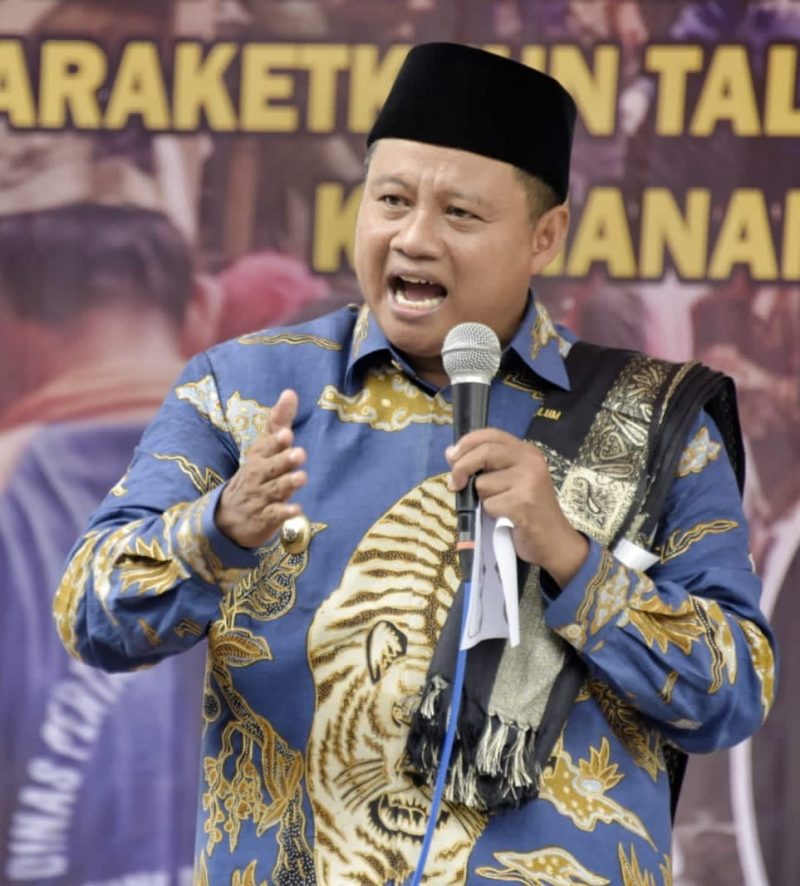 Uu Ruzhanul Ulum Panglima Santri Jabar.