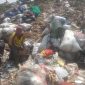 Kondisi lahan TPA Burangkeng, Kabupaten Bekasi, sudah kelebihan volume sampah, Minggu, 13 Maret 2022. Foto BeritaSatu Photo
