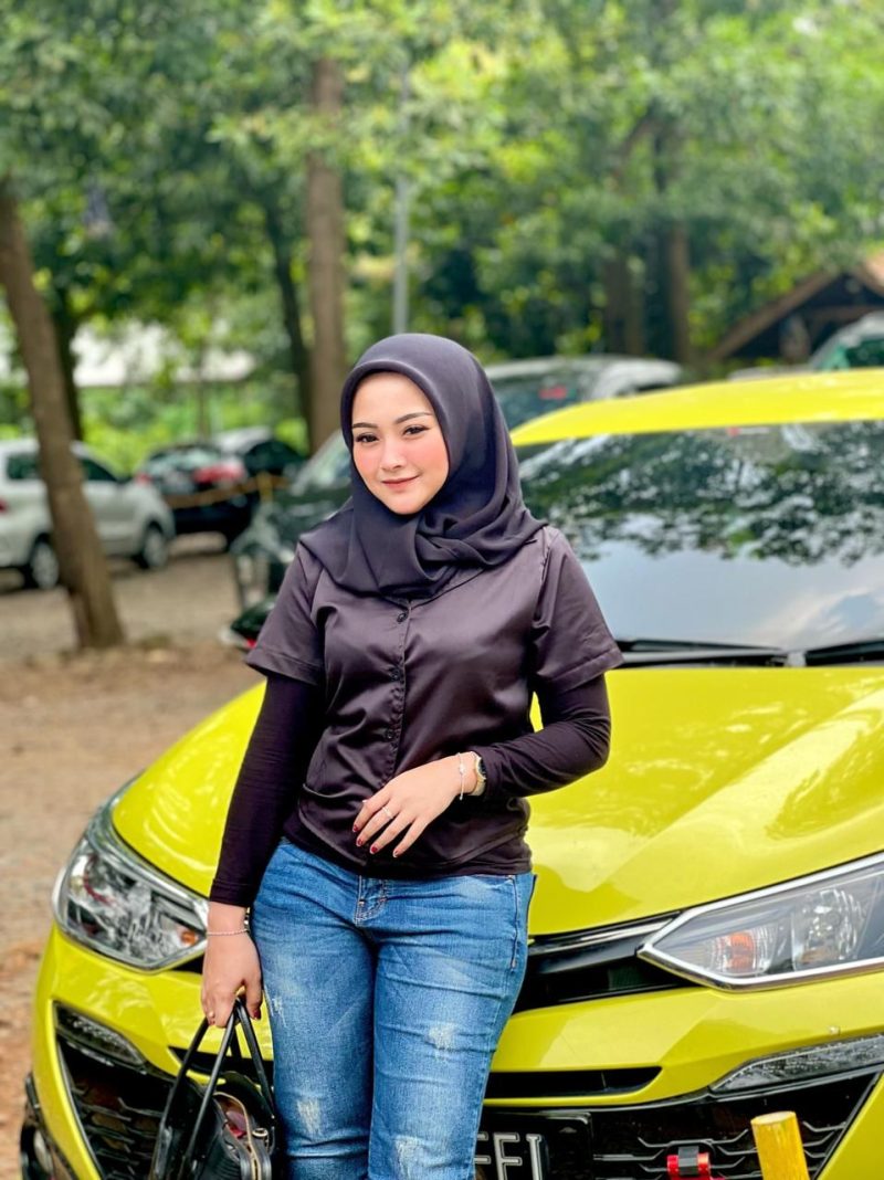Citra Ayu.