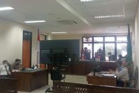 Suasana sidang Sidang lanjutan Perkara Perdata Nomor 260/Pdt.G/2021/PN Ckr antara Hartono M. Fadli selaku pihak penggugat dengan Budiyanto selaku pihak tergugat, dengan agenda mendengarkan keterangan saksi dari pihak penggugat di Pengadilan Negeri Cikarang yang dihadiri kuasa hukum dari kedua belah pihak, Kamis (10/3/2022).