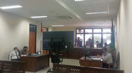 Suasana sidang Sidang lanjutan Perkara Perdata Nomor 260/Pdt.G/2021/PN Ckr antara Hartono M. Fadli selaku pihak penggugat dengan Budiyanto selaku pihak tergugat, dengan agenda mendengarkan keterangan saksi dari pihak penggugat di Pengadilan Negeri Cikarang yang dihadiri kuasa hukum dari kedua belah pihak, Kamis (10/3/2022).