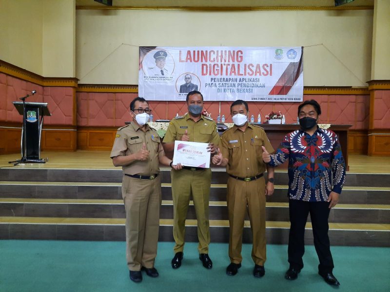  Pemerintah Kota Bekasi melalui Dinas Pendidikan bekerjasama dengan PT Enam Kubuku Indonesia melaunching Digitalisasi penerapan aplikasi pada satuan pendidikan di Kota Bekasi.