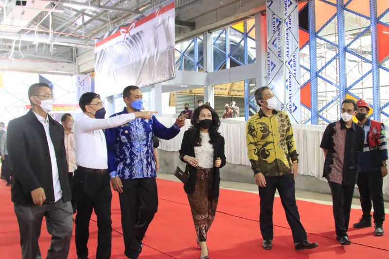 Foto : Tri Adhianto menuturkan bahwa Skybridge Revo akan sangat bermanfaat bagi mobilitas warga Kota Bekasi terutama yang sering berpergian dengan transportasi umum.