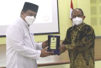 Foto : Sekda Kabupaten Bekasi, Dedy Supriyadi menghadiri dan mendatangani perjanjian kerjasama pemanfaatan BPPTIK antara Badan Litbang SDM Kementerian Komunikasi dan Informatika (Kemenkominfo) RI.