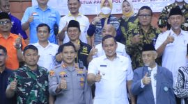 Foto : Pelaksana Tugas (Plt) Wali Kota Bekasi Tri Adhianto halal bi halal bersama unsur Forkopimda, Kasdim, Wakapolres, Tokoh masyarakat.