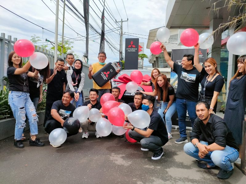 foto : serah terima unit konsumen yang di lakukan oleh PT. Sun Star Prima Motor Bekasi, Sabtu (28/5/2022).