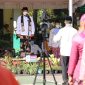 Foto :  Plt Bupati Bekasi Akhmad Marjuki menjadi Pembina Upacara Hari Pendidikan Nasional tahun 2022 di lapangan SMP 1 Tambun Selatan pada Jumat, (13/5/22)I