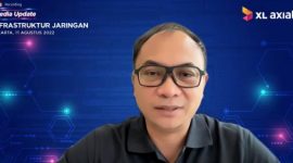 Direktur & Chief Technology Officer XL Axiata, I Gede Darmayusa memberikan paparan dalam acara Update Infrastruktur Jaringan XL Axiata secara online, Kamis (11/08). XL Axiata menetapkan fokus pembangunan jaringan yaitu meningkatkan kapasitas, efisiensi, serta optimasi guna menghadirkan pengalaman pelanggan (customer experience) yang lebih baik dari sebelumnya.