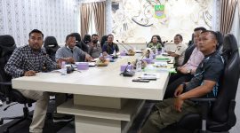 Foto : PJ Bupati Bekasi Dani Ramdan memimpin rapat penilaian akhir Kampung Bersih Makin Berani di Ruang Rapat Bupati, Komplek Pemda, Kecamatan Cikarang Pusat, Sabtu 