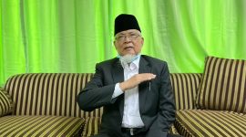 Foto : KETUA UMUM MUI KABUPATEN BEKASI KH.MADRAIS HAJAR
