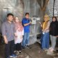 Foto : Penyerahan sekaligus ujicoba Mushtech untuk pertama kali kepada salah satu pembudidaya jamur di Majalengka, Jawa Barat pada Agustus 2022. Solusi IoT Mushtech menerapkan teknologi yang mendukung Precision Agriculture untuk budidaya pertanian yang memerlukan kondisi lingkungan yang akurat. Mushtech yang dibangun di Lab IoT X-Camp milik XL Axiata ini secara khusus ditujukan untuk petani jamur tiram yang ingin meningkatkan produksi dan kualitas hasil.