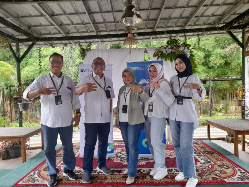 Salam BUMN :  PNM Bekasi saat ditemui dalam kegiatan Pelatihan Community Leaders di Kota Harapan Indah Bekasi, Jumat (21/20/2022)