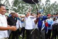 Pj Bupati Bekasi, Dani Ramdan membuka secara resmi Kejuaraan Panahan 1st West Java Archery League 2023 Piala Pj Bupati Bekasi, di Lapangan FSCM Jababeka, Cikarang Utara, Kabupaten Bekasi, Rabu (22/02/2023).