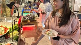 Hotel Santika Mega City menyediakan promo menarik Buy 5 Get 1 Free.