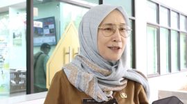 Asda 1 Setda Kabupaten Bekasi, Sri Enny Mainiarti.
