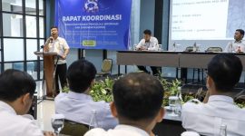 Dinas Komunikasi Informatika Persandian dan Statistik (Diskominfosantik) Kabupaten Bekasi menggelar rapat koordinasi Penguatan Pejabat Pengelola Informasi dan Dokumentasi (PPID) Peningkatan Kapasitas Pengelolaan Pelayanan Informasi tingkat Kabupaten Bekasi di Hotel Grande Valore, Rabu (08/03).
