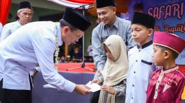 Pj Bupati Bekasi Dani Ramdan menghadiri Safari Ramadan di Pondok Pesantren Al Kamal, Desa Karang Mulya , Kecamatan Bojongmangu, Rabu (29/03/2023).