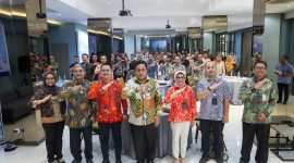 Sekda Kabupaten Bekasi, Dedy Supriyadi membuka kegiatan Pembinaan Tim Percepatan dan Perluasan Digitalisasi Daerah (TP2DD) Kabupaten Bekasi, di Hotel Grande Valore, Kamis (20/07/2023). 