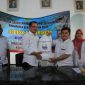 Dinas Ketahanan Pangan Kabupaten Bekasi terus bergerak melakukan pendistribusian bantuan beras Cadangan Pangan Pemerintah Daerah (CPPD) di sejumlah desa yang masuk kategori rawan pangan.
