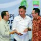 Pj Gubernur Jawa Barat Bey Machmudin memastikan Sekolah Menengah Atas (SMA) dan Sekolah Menengah Kejuruan Negeri yang ada di Kabupaten Bekasi tidak berbayar alias gratis.