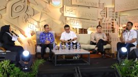 IKP FEST : Dinas Komunikasi dan Informasi Persandian Statistik (Diskominfosantik) Kabupaten Bekasi menyelenggarakan acara IKP Festival tahun 2023. Acara dimulai dengan kegiatan Talkshow yang mengangkat tema Bekasi Berani Lawan Hoaks Pemilu 2024, bertempat di Hotel Holiday Inn, Kecamatan Cikarang Selatan pada Rabu (29/11/2022). 